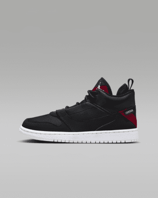 Jordan Fadeaway Boys Shoes. Nike JP